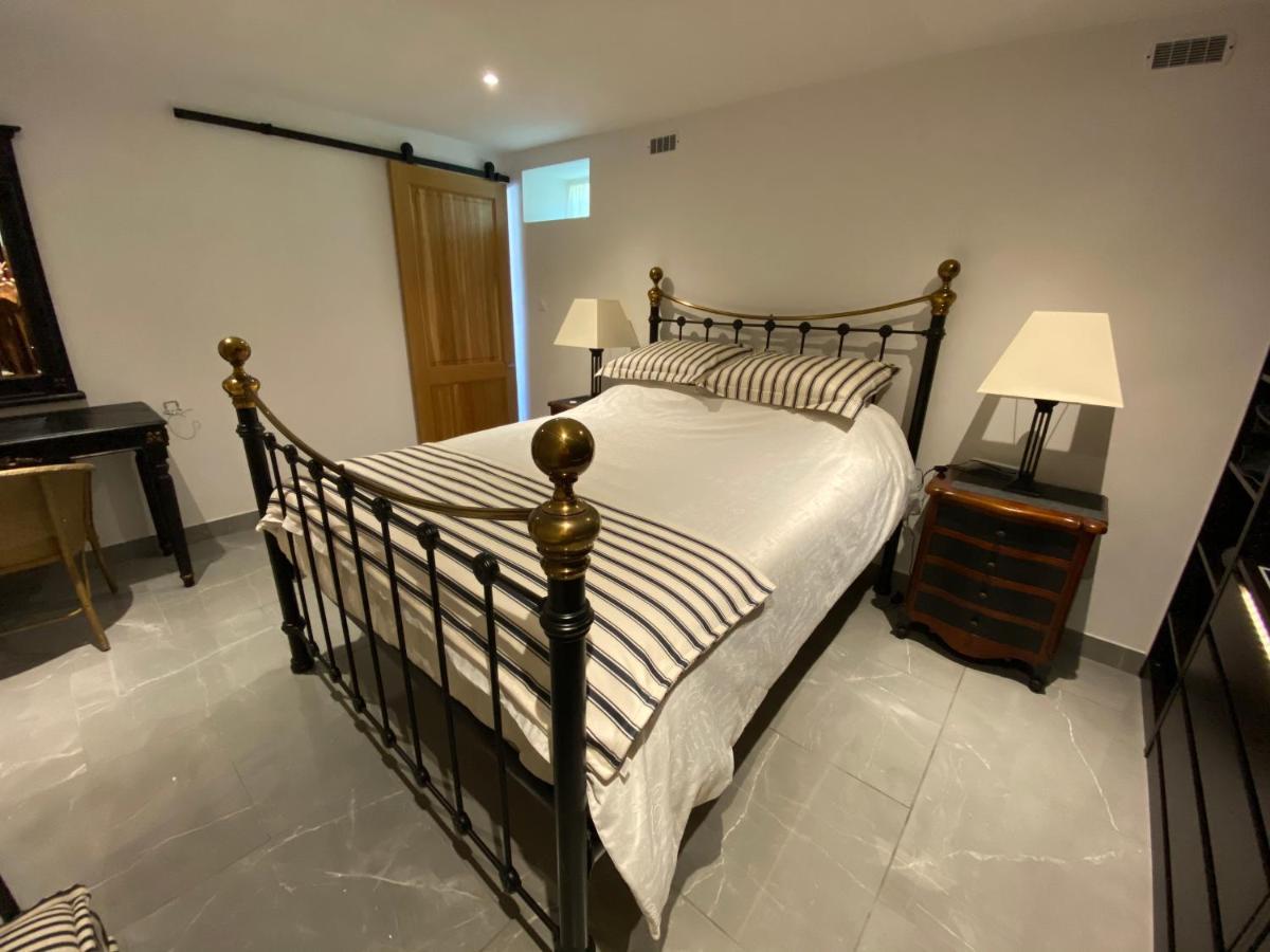 Amity. Exclusive Poolside Garden Apartment 萨尔拉拉卡内达 外观 照片
