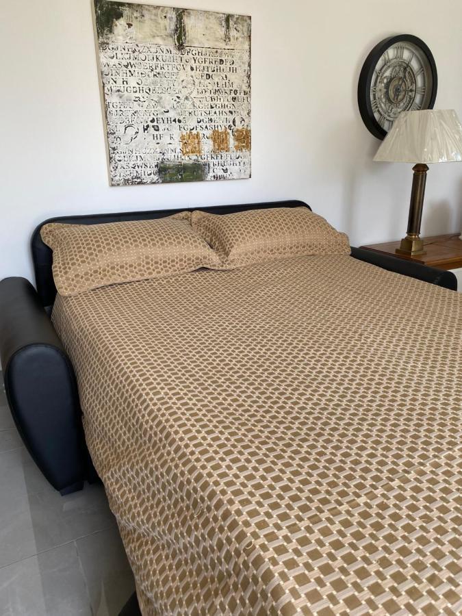 Amity. Exclusive Poolside Garden Apartment 萨尔拉拉卡内达 外观 照片